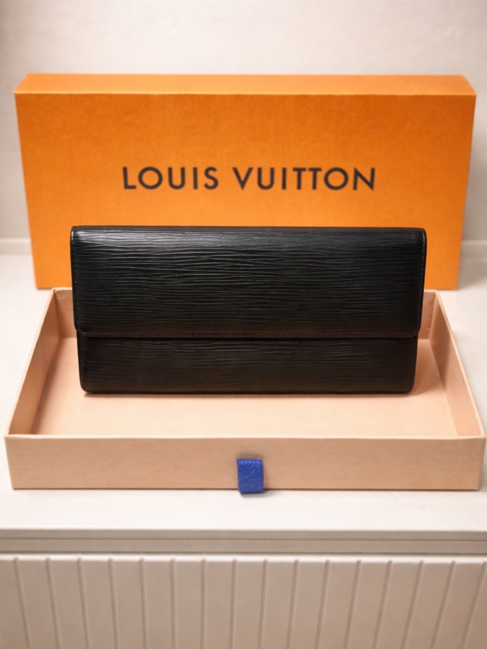 Louis Vuitton Epi Leather Trifold Wallet Black Authenticated LV Box Included